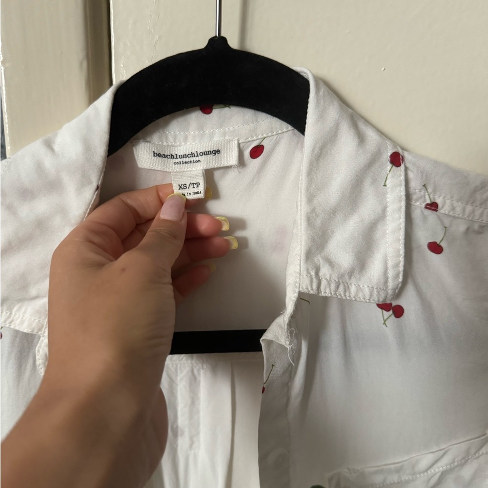 CHERRY button up